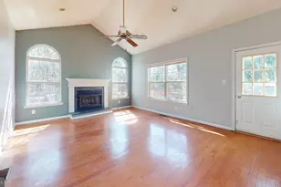 4 Rainbow Dr, Mays Landing, NJ 08330 - Photo 7