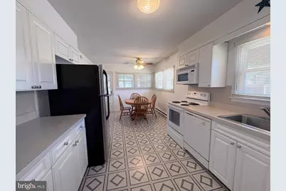 215 Havana Avenue, Egg Harbor City, NJ 08215 - Photo 9