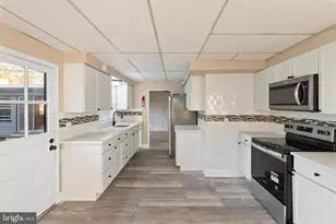 545 Buffalo Ave, Egg Harbor City, NJ 08215 - Photo 9