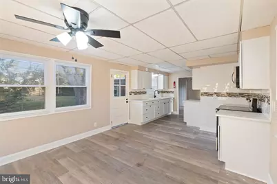 545 Buffalo Avenue, Egg Harbor City, NJ 08215 - Photo 3