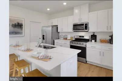 123 Malibu Drive, Egg Harbor Township, NJ 08234 - Photo 5