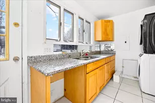 32 W Meyran Ave, Somers Point, NJ 08244 - Photo 7