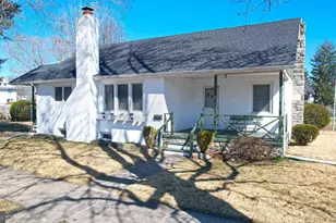 201 St Louis Ave, Egg Harbor City, NJ 08215 - Photo 3