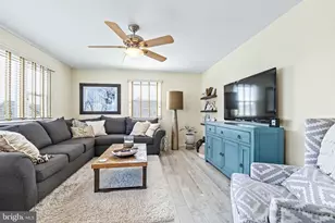 5406 Calvert Ave, Ventnor City, NJ 08406 - Photo 9