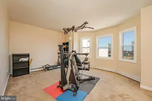 323 Atlantic Ave, Atlantic City, NJ 08401 - Photo 25