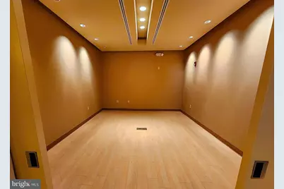 8025 Black Horse Pike #105, Egg Harbor Township, NJ 08234 - Photo 9