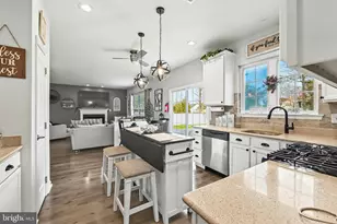 212 Springfield Ave, Egg Harbor Township, NJ 08234 - Photo 9