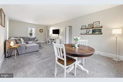 212 Grape Street, Hammonton, NJ 08037 - Photo 9