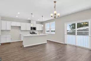 453 Bellevue Ave, Hammonton, NJ 08037 - Photo 13