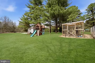 331 S Vienna Avenue, Egg Harbor City, NJ 08215 - Photo 9