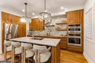 6709 Atlantic Ave, Ventnor City, NJ 08406 - Photo 3