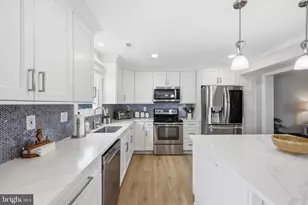 28 N Washington Ave, Margate City, NJ 08402 - Photo 17