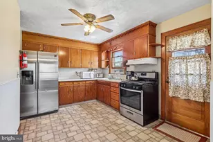 206 W Delaware Ave, Landisville, NJ 08326 - Photo 17