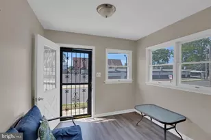 228 Pleasant St E, Hammonton, NJ 08037 - Photo 11
