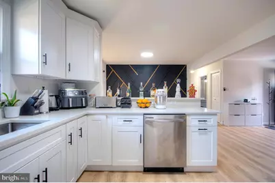 302 Sycamore Avenue, Egg Harbor Township, NJ 08234 - Photo 15