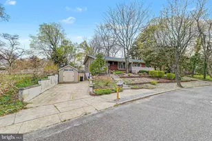 19 W Illinois Ave, Absecon, NJ 08201 - Photo 29