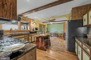 19 W Illinois Ave, Absecon, NJ 08201 - Photo 9