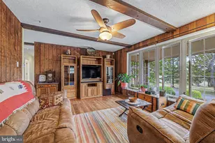 19 W Illinois Ave, Absecon, NJ 08201 - Photo 5