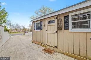 19 W Illinois Ave, Absecon, NJ 08201 - Photo 27