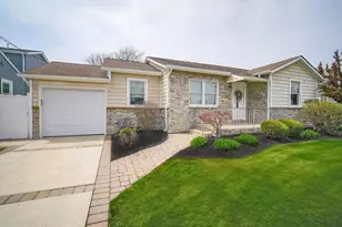 108 N Suffolk Ave, Ventnor City, NJ 08406 - Photo 5