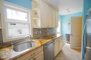108 N Suffolk Ave, Ventnor City, NJ 08406 - Photo 15