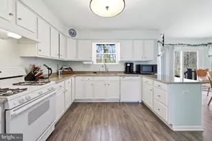 3202 Oakwood Dr, Hammonton, NJ 08037 - Photo 13