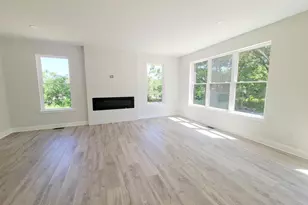 102 Heatherwood Dr, Vineland, NJ 08360 - Photo 11