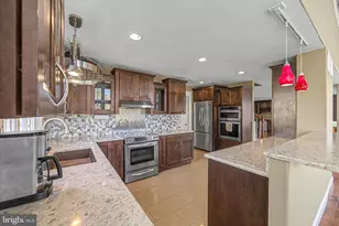 205 Harbor Dr, Egg Harbor Township, NJ 08234 - Photo 25