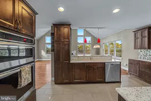 205 Harbor Dr, Egg Harbor Township, NJ 08234 - Photo 27