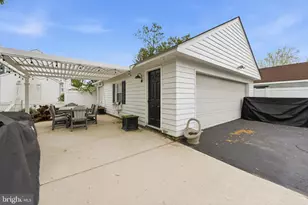720 Bellevue Ave, Hammonton, NJ 08037 - Photo 23