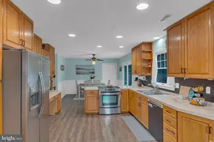 210 Central Ave, Egg Harbor Township, NJ 08234 - Photo 9