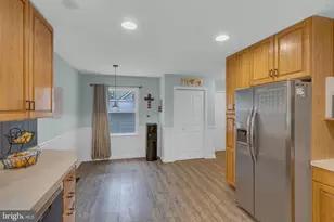 210 Central Ave, Egg Harbor Township, NJ 08234 - Photo 13
