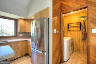 8 E Curran Dr, Absecon, NJ 08201 - Photo 15