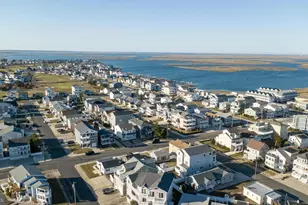 204 10th St, Brigantine, NJ 08203 - Photo 23