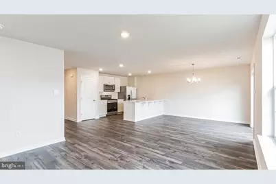 321 Vero Road, Egg Harbor Township, NJ 08234 - Photo 5