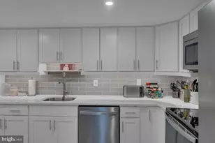 2501 Oleander Ct, Mays Landing, NJ 08330 - Photo 7