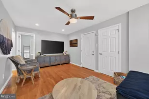 22 S Washington Ave, Margate City, NJ 08402 - Photo 5