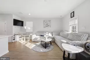 222 Hermosa Dr, Egg Harbor Township, NJ 08234 - Photo 3