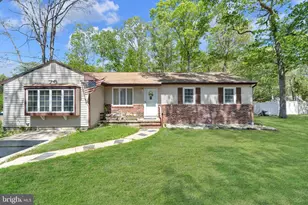 217 E Ridgewood Ave, Galloway, NJ 08205 - Photo 1