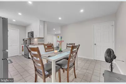 217 E Ridgewood Avenue, Galloway, NJ 08205 - Photo 11