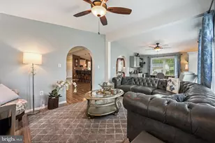 209 Burning Tree Ct, Mays Landing, NJ 08330 - Photo 7
