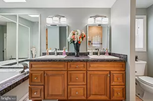 209 Burning Tree Ct, Mays Landing, NJ 08330 - Photo 19