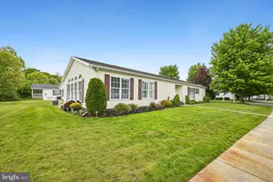 209 Burning Tree Ct, Mays Landing, NJ 08330 - Photo 1
