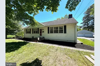 100 Broadway, Hammonton, NJ 08037 - Photo 1