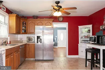 19 S 1st Road, Hammonton, NJ 08037 - Photo 11