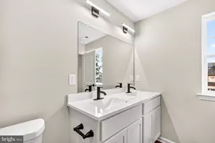 223 Liverpool Ave, Egg Harbor City, NJ 08215 - Photo 25