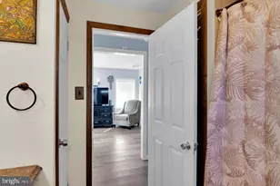 219 Pratt St, Hammonton, NJ 08037 - Photo 17