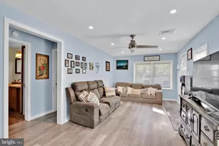 219 Pratt St, Hammonton, NJ 08037 - Photo 7