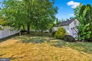 219 Pratt St, Hammonton, NJ 08037 - Photo 25