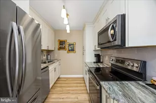 101 S Plaza Pl, Atlantic City, NJ 08401 - Photo 9